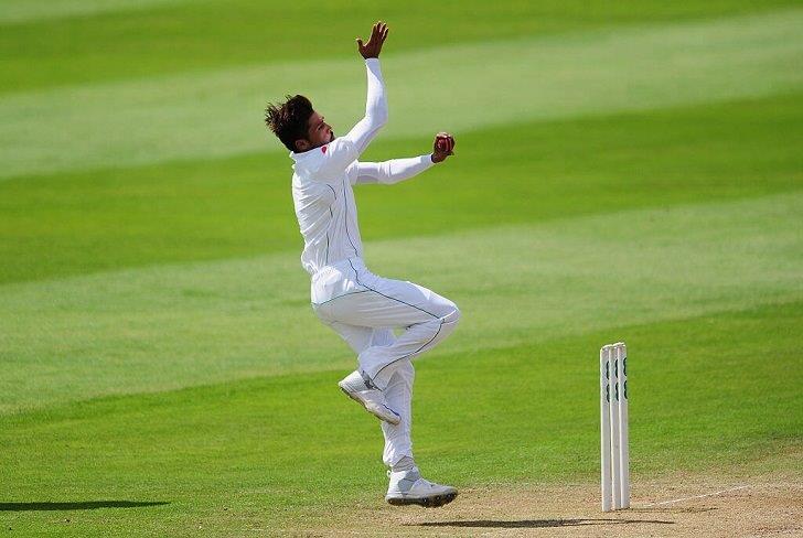 Mohammed Amir in action for Pakistan.