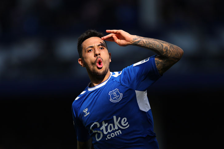 Dwight McNeil Dwight McNeil