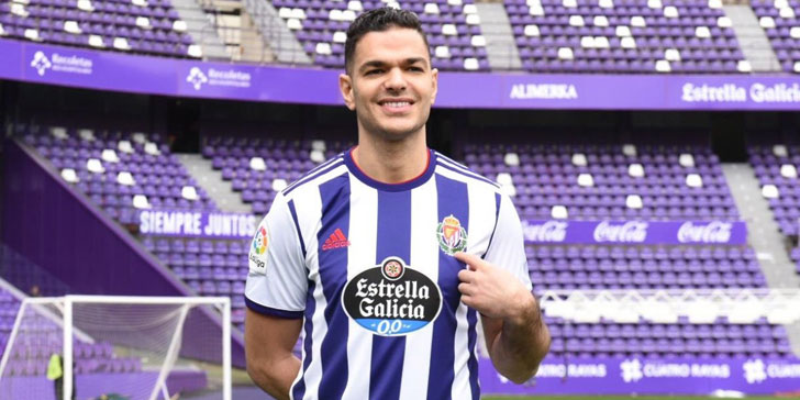 Hatim Ben Arfa in action for Valladolid Hatim Ben Arfa in action for Valladolid
